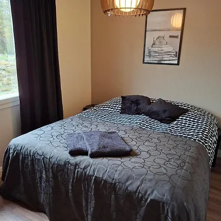 Lägenhet Kivikumpu Near Center Rovaniemi