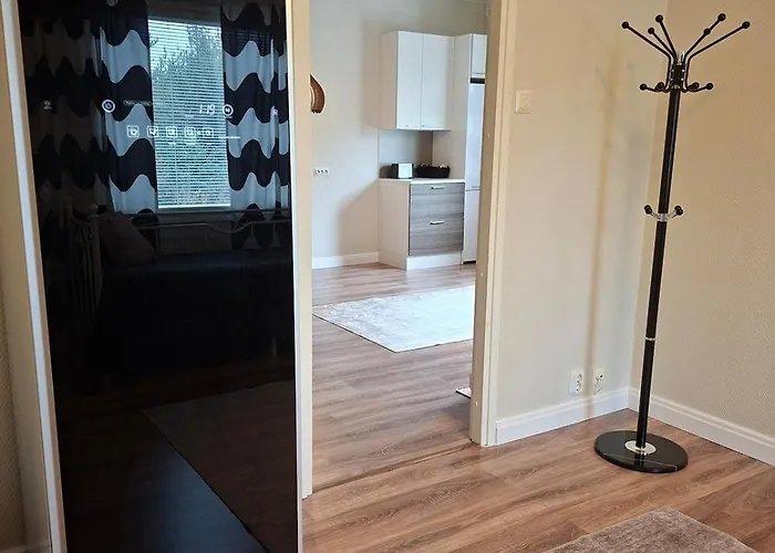 Kivikumpu Near Center